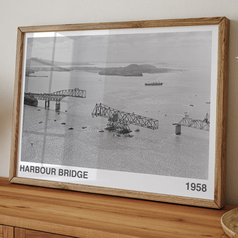 Auckland Harbour Bridge - 1958