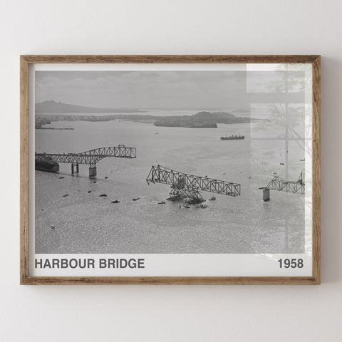 Auckland Harbour Bridge - 1958